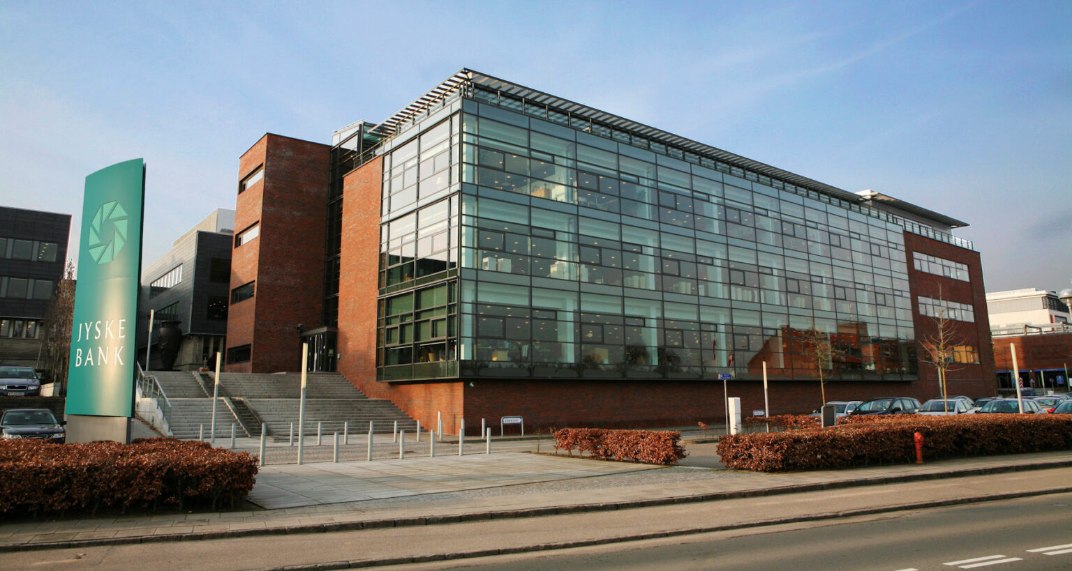 TEMA: IR- og Governance rating, Finans 2024 – Jyske Bank frem mod toppen